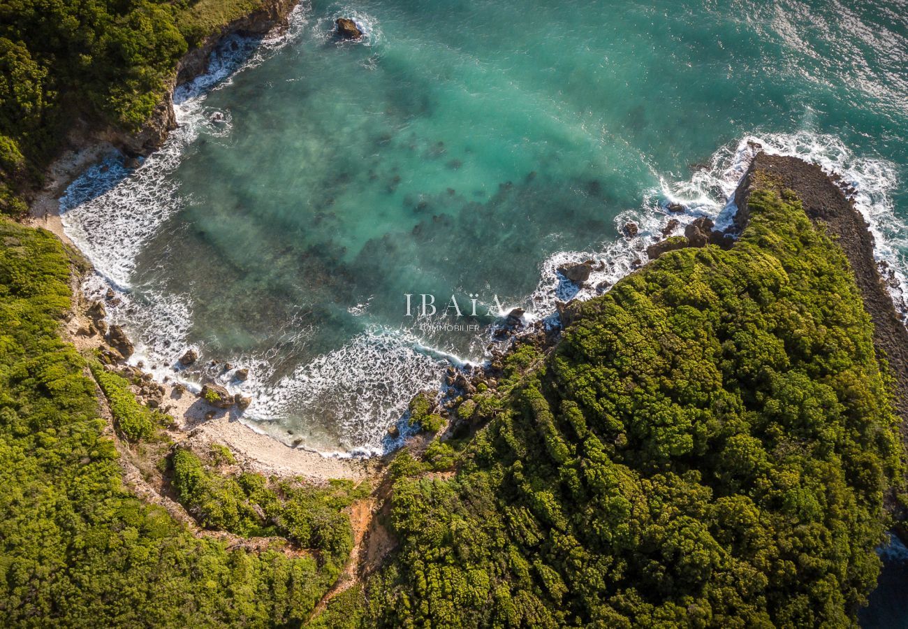 Vue drone des falaises de Sainte Anne